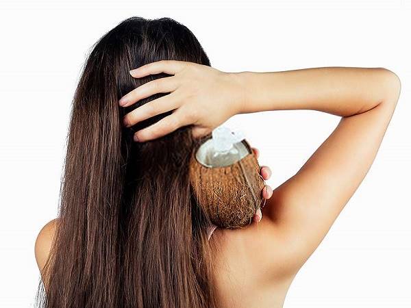Tác dụng của dầu dừa đối với mái tóc